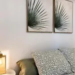 Jardim Da Parada شقة